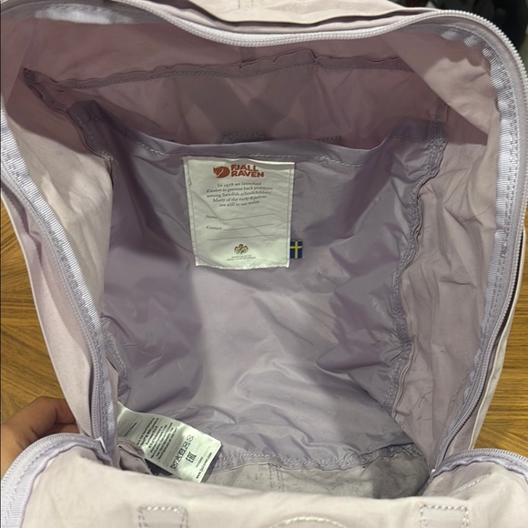 Fjällräven Kånken Beige Backpack - Picture 6 of 9